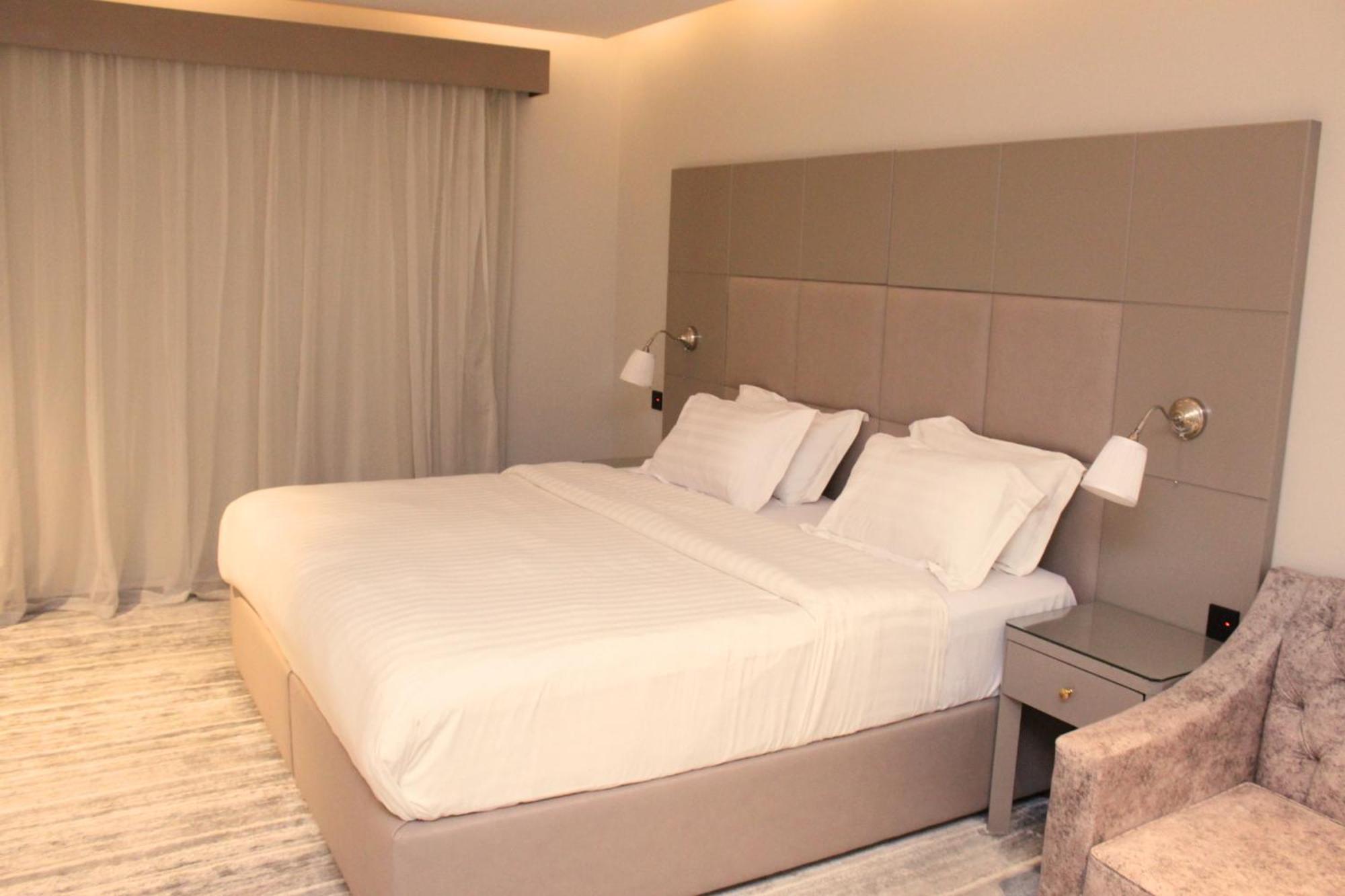 Sharz Hotel Büreyde Dış mekan fotoğraf