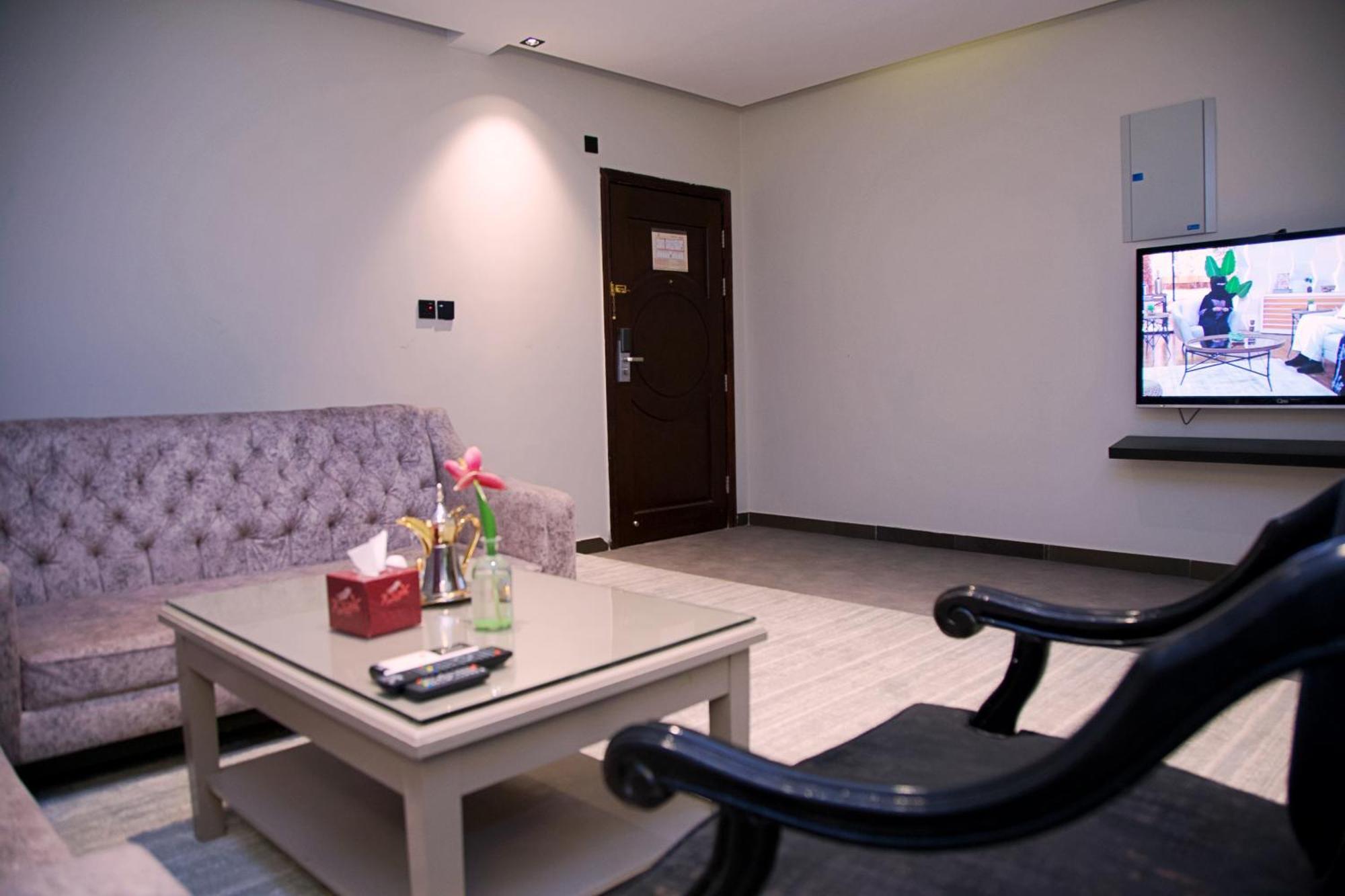 Sharz Hotel Büreyde Dış mekan fotoğraf